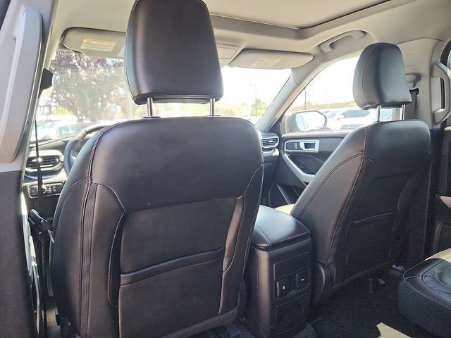 Certified 2023 Ford Explorer XLT w/ Equipment Group 202A AWD/4WD image 24