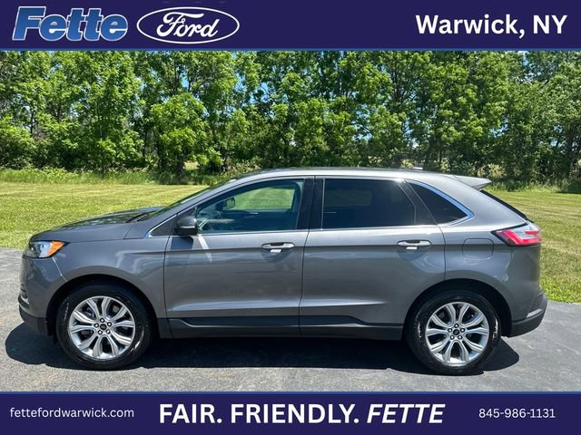 Certified 2024 Ford Edge Titanium AWD/4WD image 12