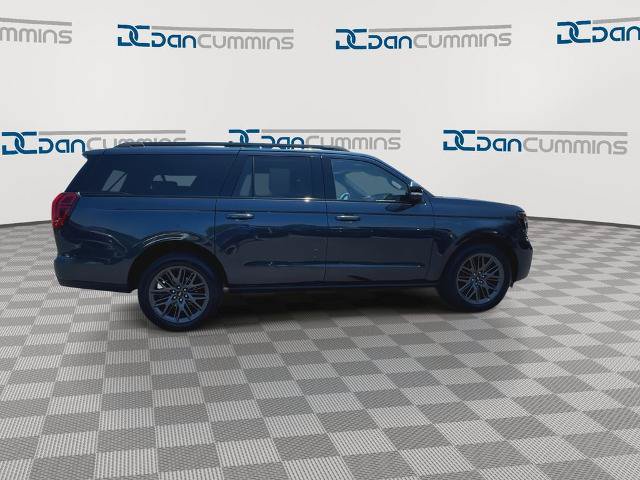 Certified 2025 Ford Expedition Max Platinum w/ Stealth Performance Package AWD/4WD image 9