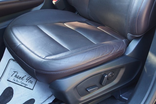 Certified 2025 Ford Explorer Platinum w/ LUX Leather Package AWD/4WD image 22