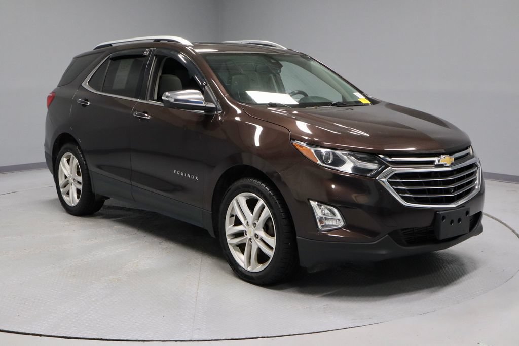 Used 2020 Chevrolet Equinox Premier w/ Premier True North Edition AWD/4WD image 1