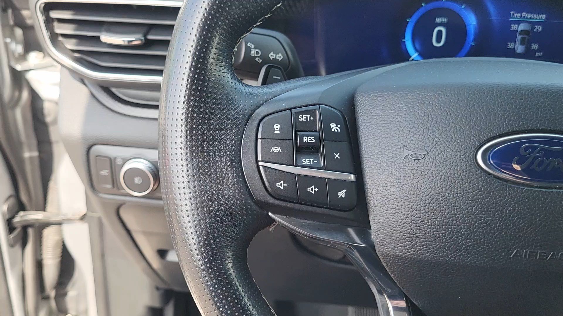 Certified 2020 Ford Explorer ST AWD/4WD image 15