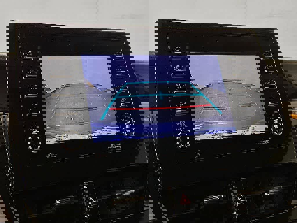 Used 2022 Toyota Camry LE image 26