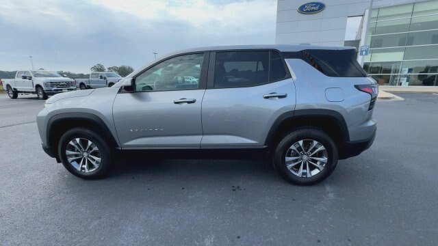 Used 2026 Chevrolet Equinox LT AWD/4WD image 5