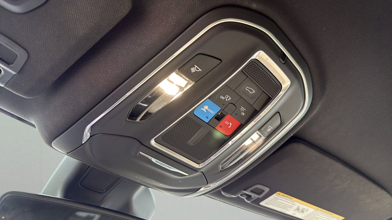 Used 2023 Jeep Grand Cherokee Limited RWD image 22