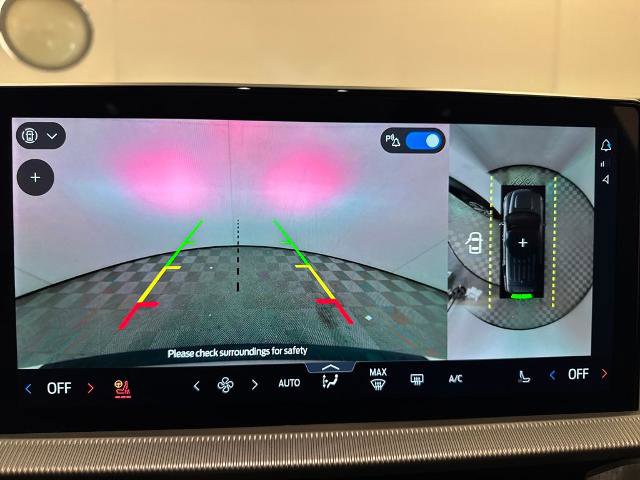 Certified 2025 Ford Explorer Platinum w/ Ultimate Package image 20