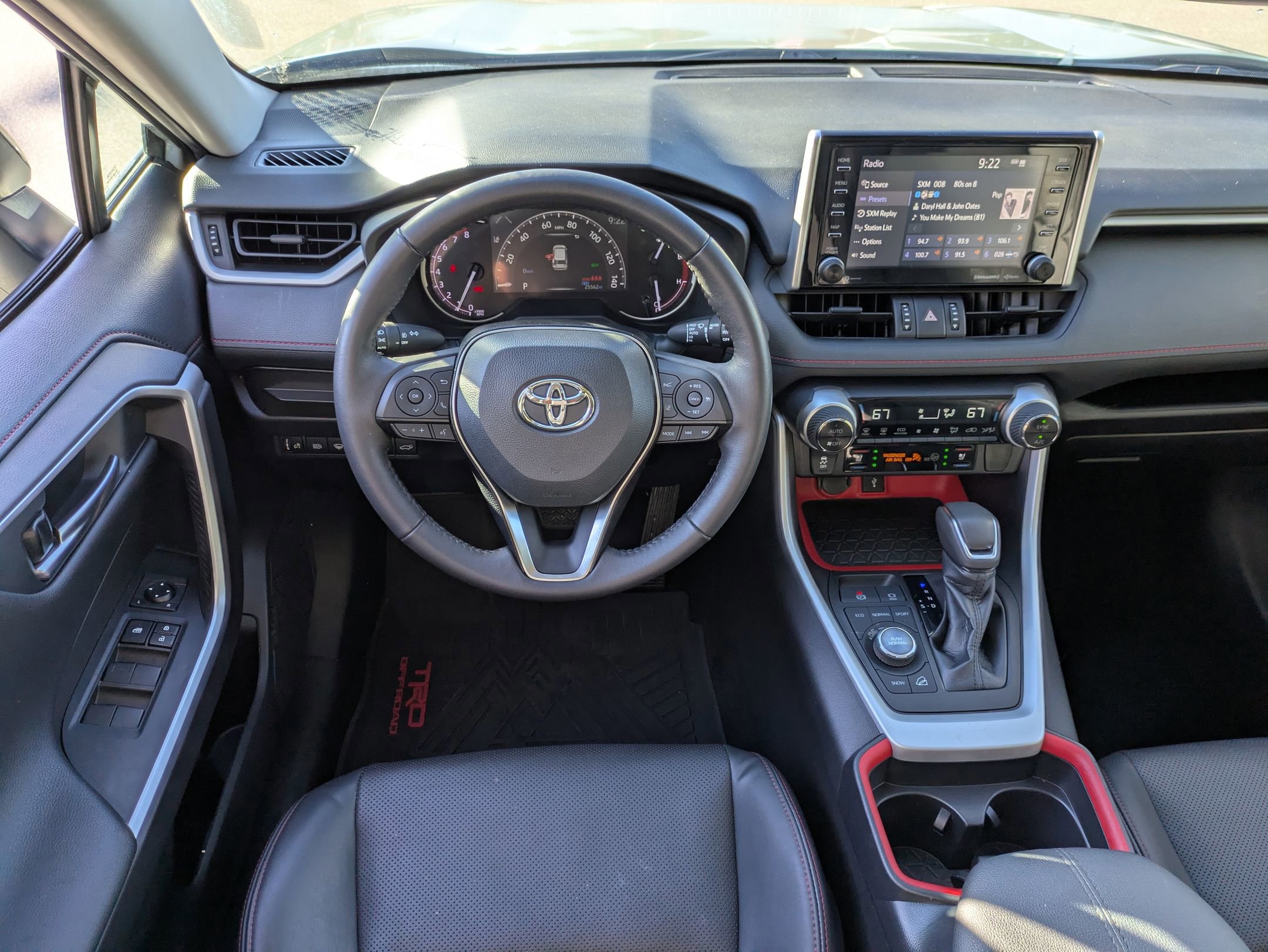 Used 2020 Toyota RAV4 TRD Off-Road image 33