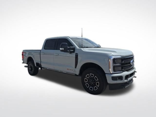 Certified 2025 Ford F250 Platinum image 5
