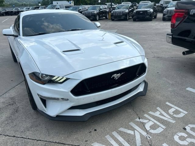 Certified 2020 Ford Mustang GT Premium w/ GT Performance Package RWD image 3