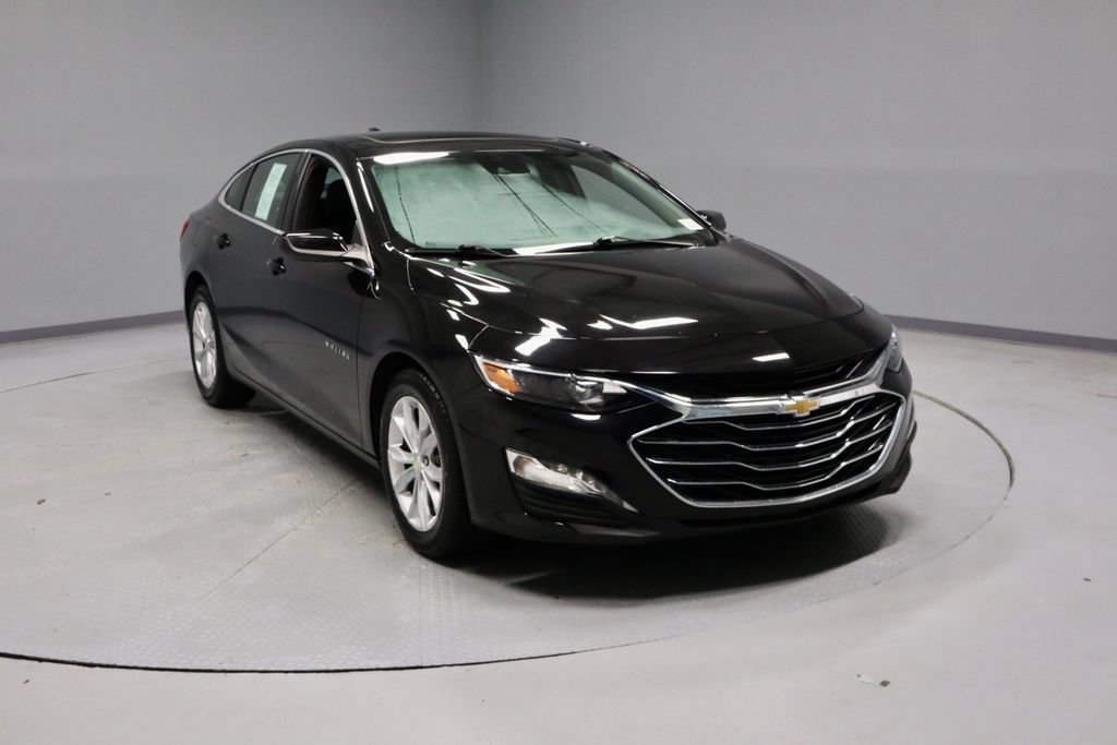 Used 2024 Chevrolet Malibu LT FWD image 1