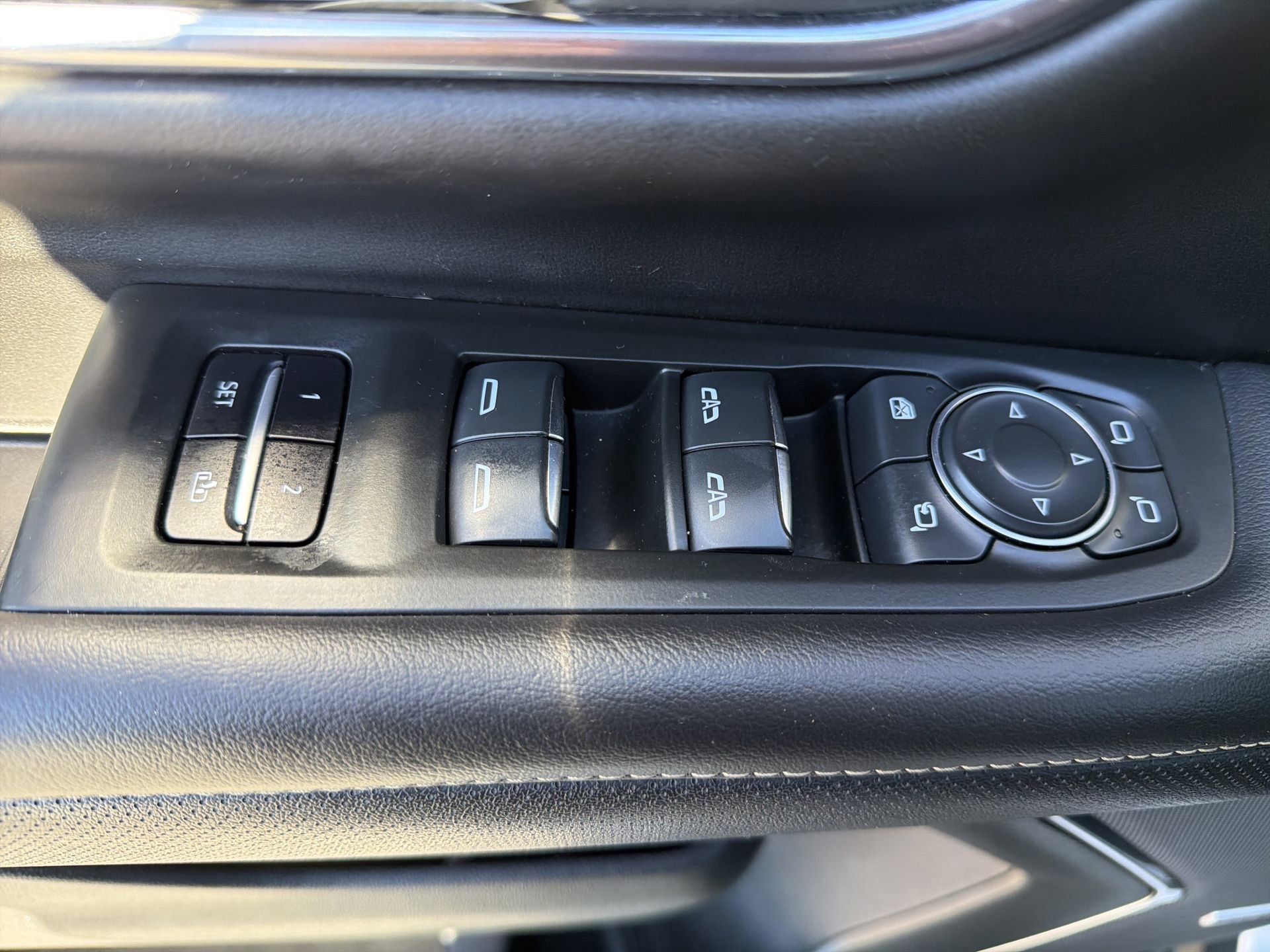 Used 2022 Chevrolet Tahoe Premier image 24