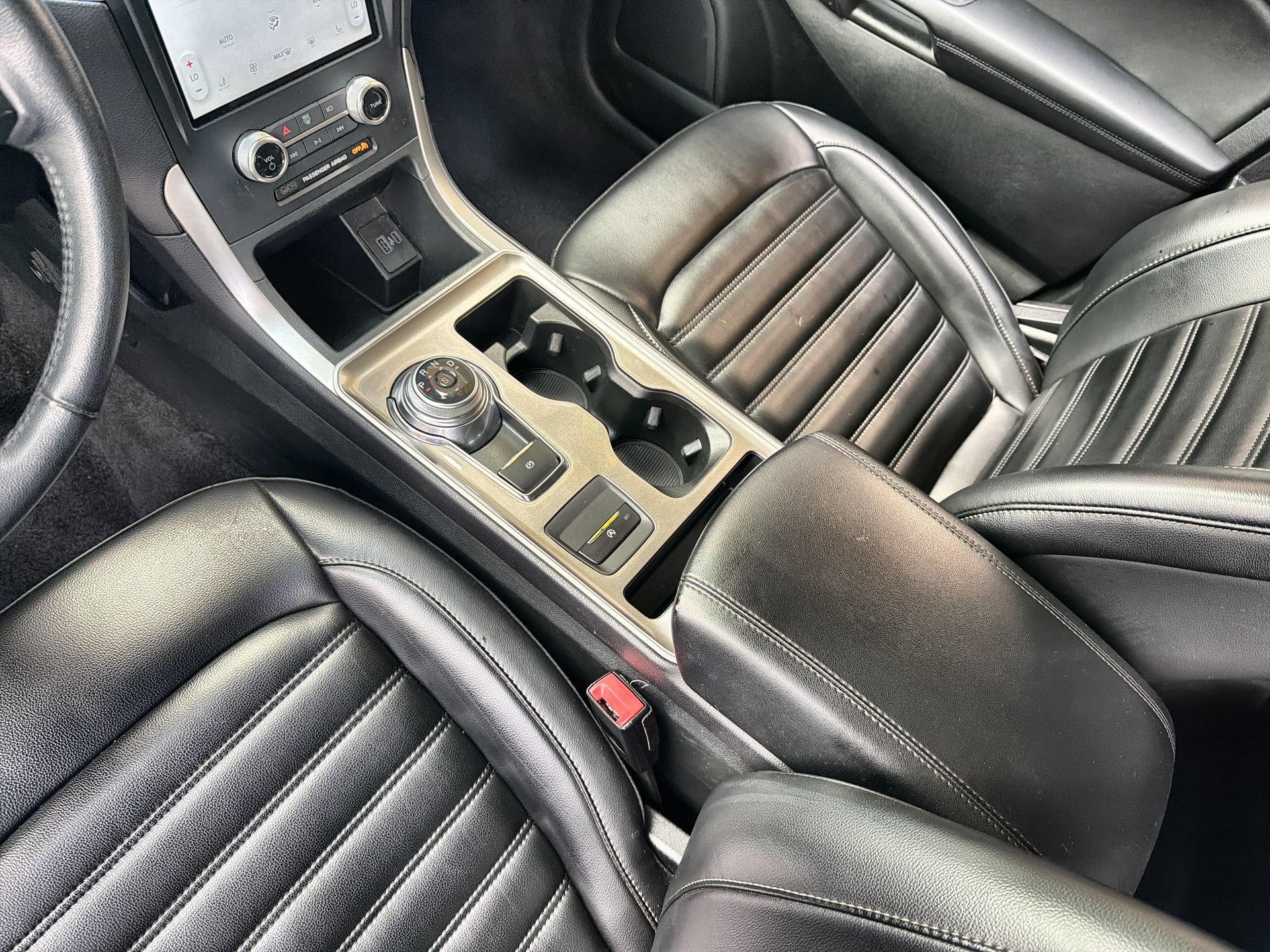 Certified 2024 Ford Edge SEL AWD/4WD image 20