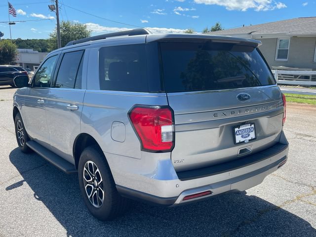 Certified 2024 Ford Expedition XLT RWD image 7