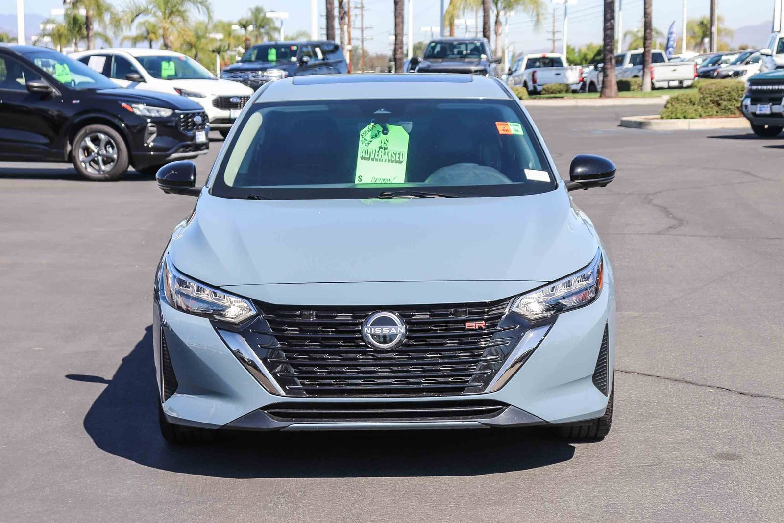 Used 2024 Nissan Sentra SR w/ SR Premium Package FWD image 2