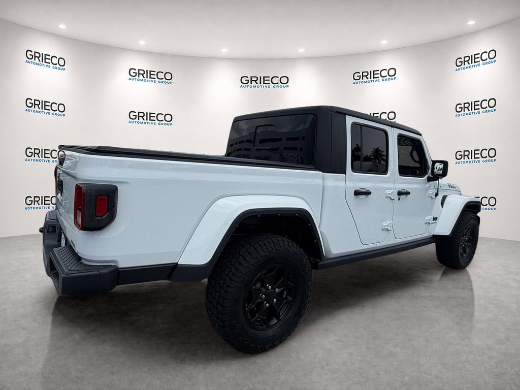 Used 2022 Jeep Gladiator Sport AWD/4WD image 7