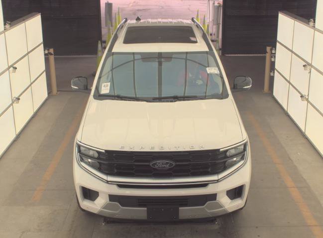 Certified 2025 Ford Expedition Platinum AWD/4WD image 14