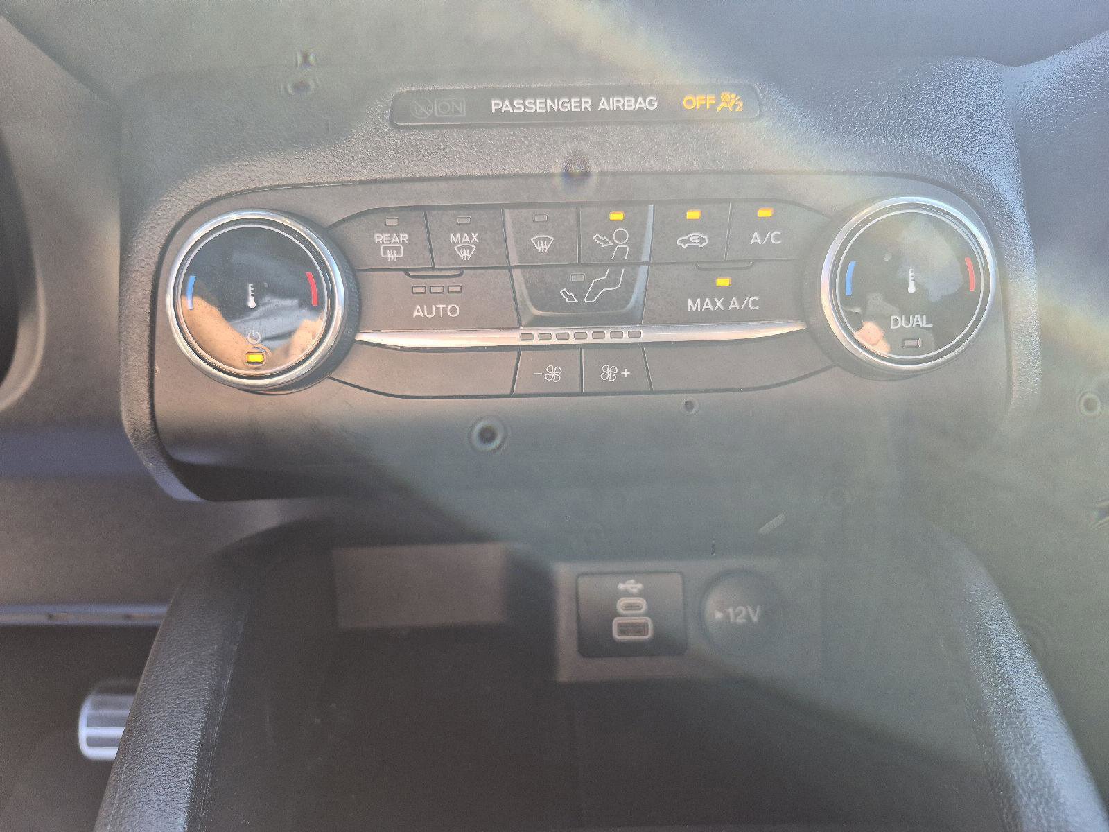 Certified 2024 Ford Escape ST-Line image 16