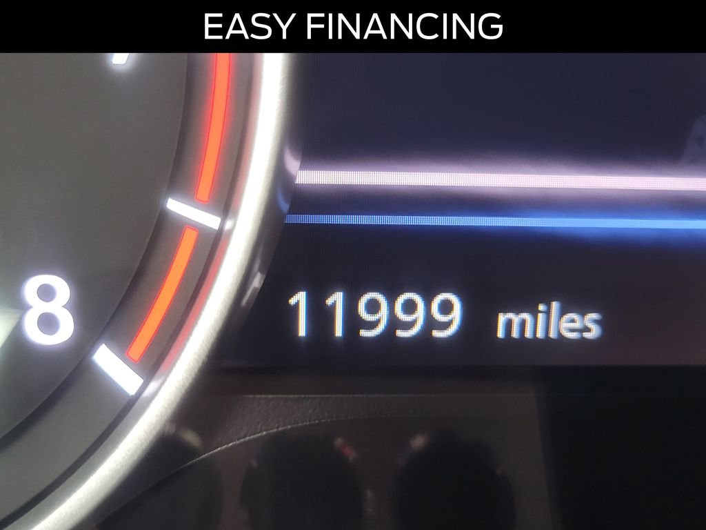 Used 2025 Nissan Sentra SR w/ SR Premium Package image 24