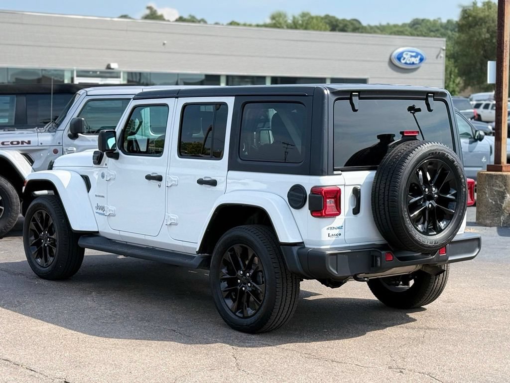 Used 2021 Jeep Wrangler Unlimited Sahara AWD/4WD image 34