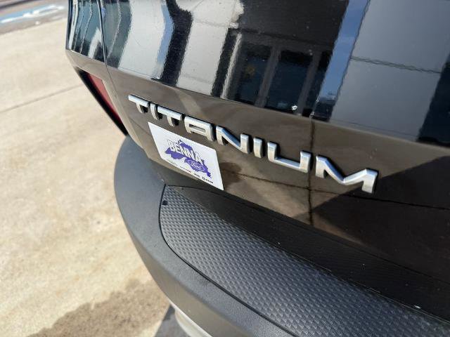 Certified 2022 Ford Escape Titanium w/ Titanium Elite Package image 16