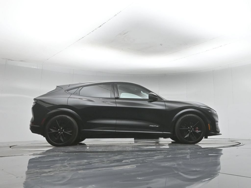 Certified 2025 Ford Mustang Mach-E GT AWD/4WD image 8