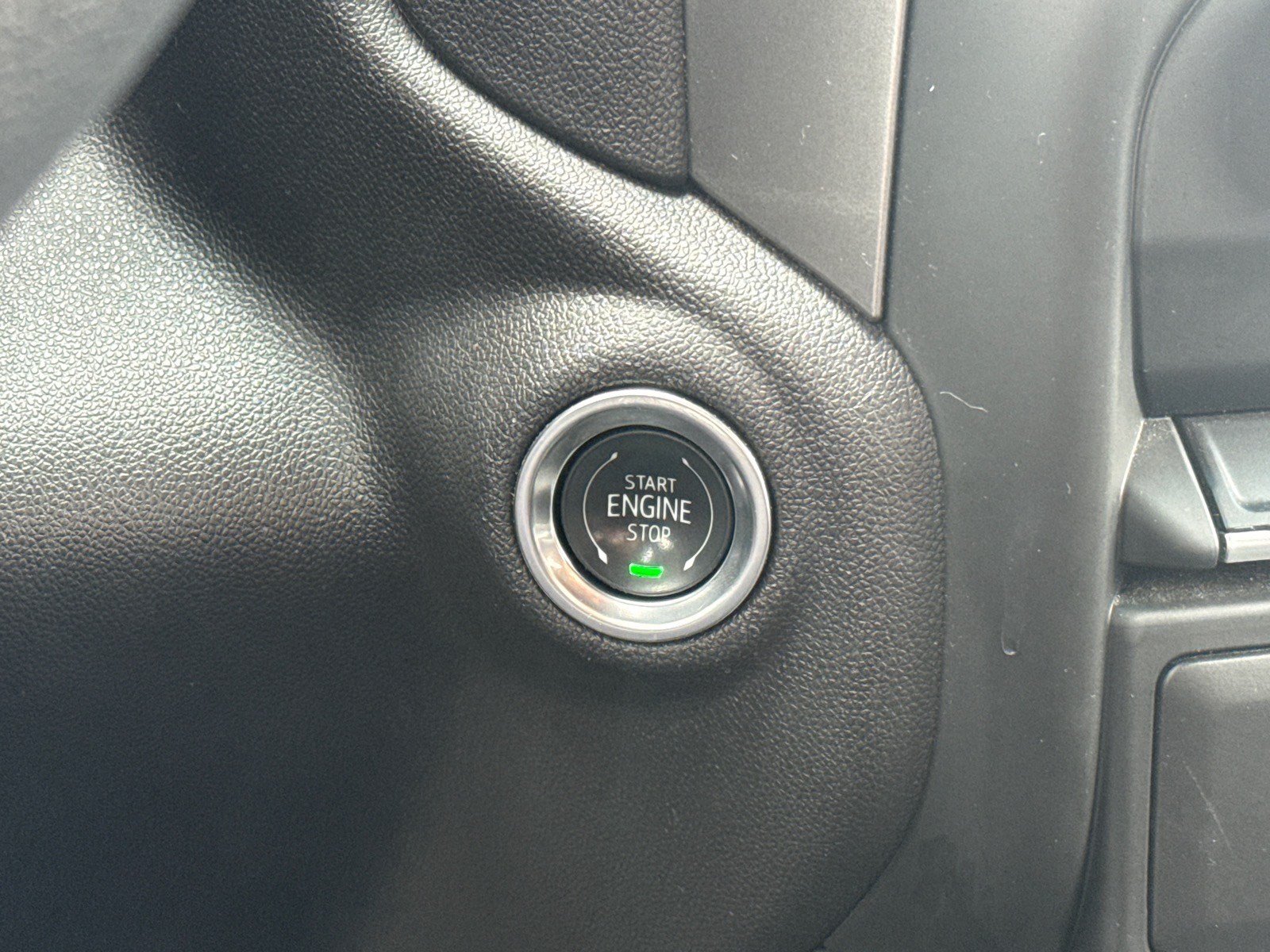 Used 2025 Chevrolet Silverado 1500 Custom RWD image 21