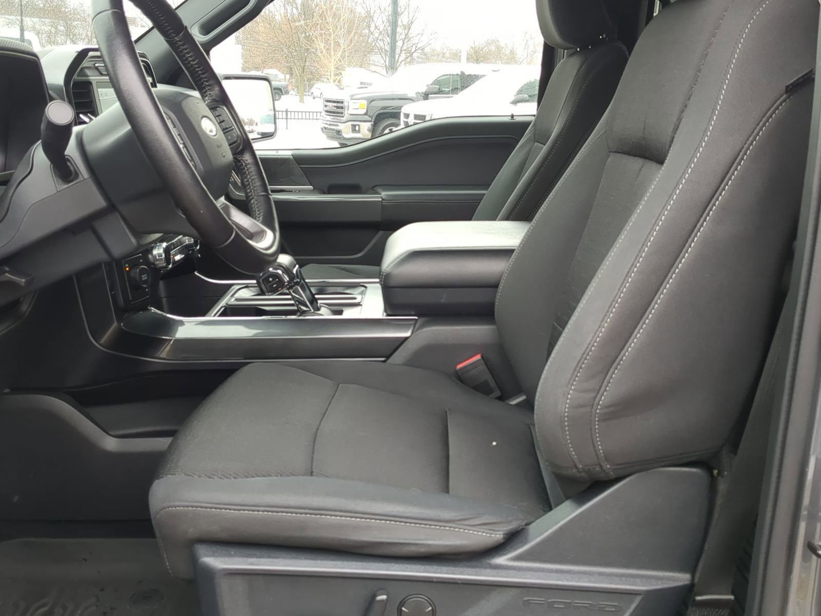 Certified 2022 Ford F150 XLT w/ Equipment Group 302A High image 22