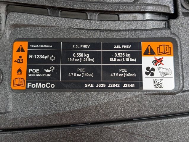 Certified 2023 Ford Escape SE w/ Class II Trailer Tow Package FWD image 25