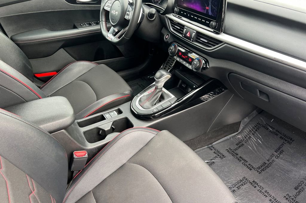 Used 2023 Kia Forte GT image 17