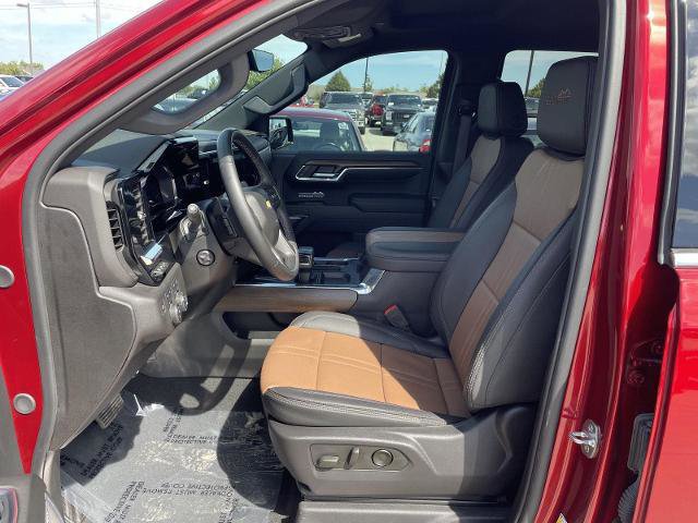 Used 2024 Chevrolet Silverado 1500 High Country w/ Technology Package image 17