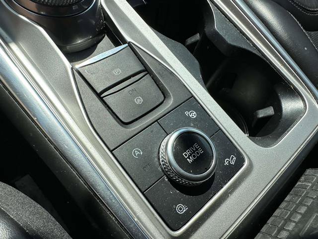 Certified 2020 Ford Explorer Platinum w/ Premium Technology Package AWD/4WD image 17