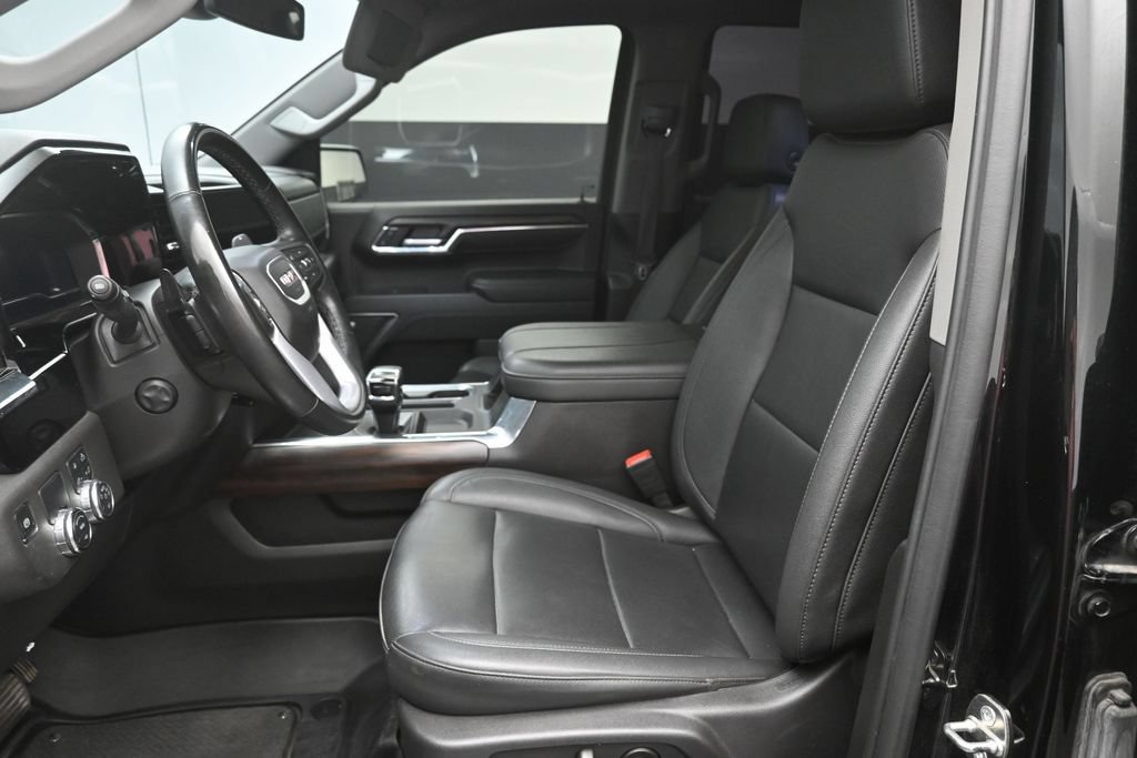 Used 2024 GMC Sierra 1500 SLT RWD image 18