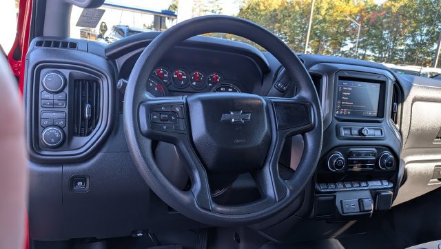 Used 2025 Chevrolet Silverado 1500 Custom Trail Boss w/ Dark Appearance Package AWD/4WD image 21