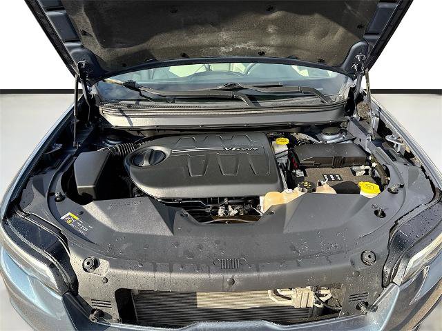 Used 2022 Jeep Cherokee Latitude Lux w/ Sun & Sound Group image 21