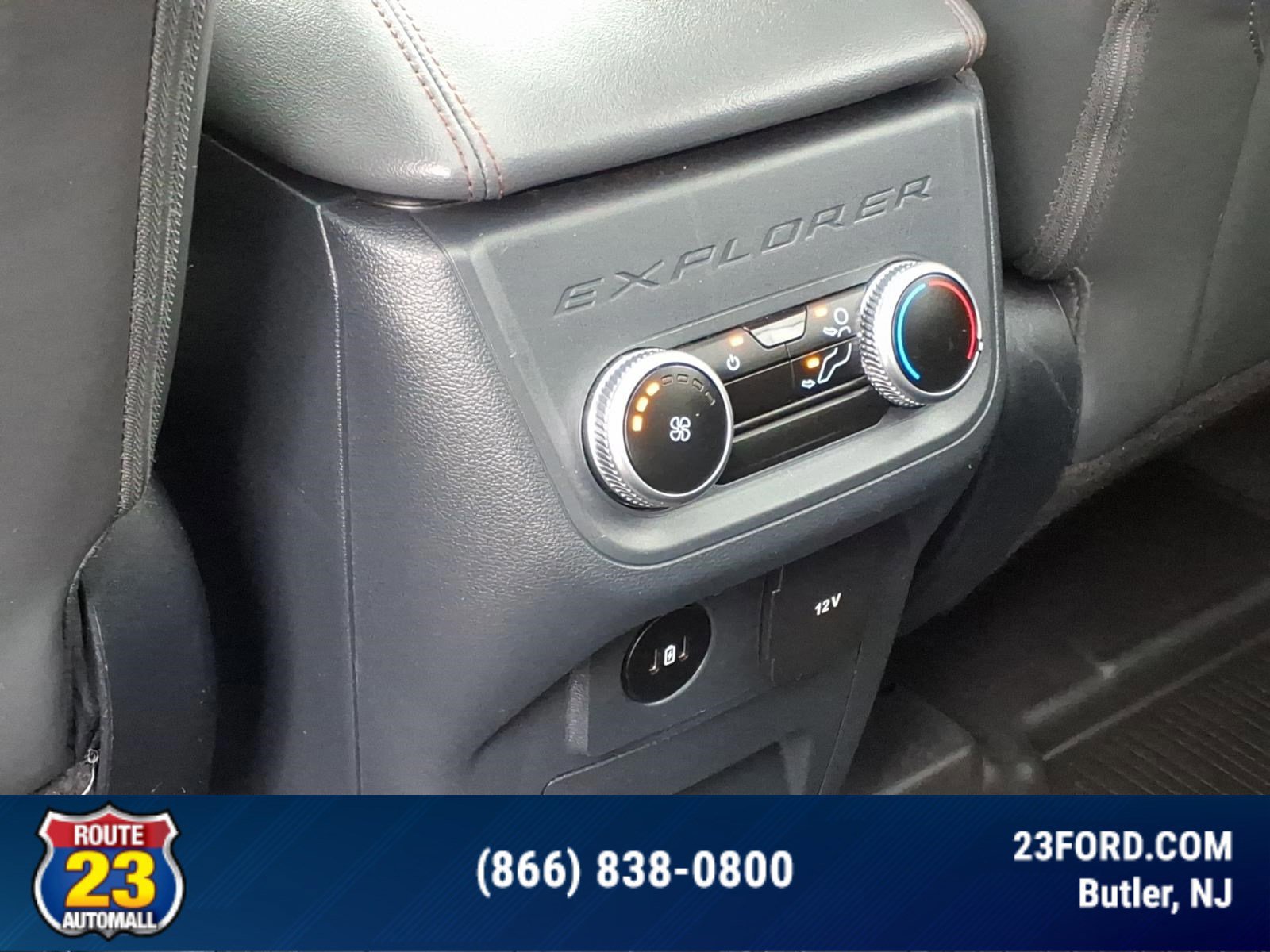 Certified 2025 Ford Explorer Active w/ Active Comfort Package AWD/4WD image 25