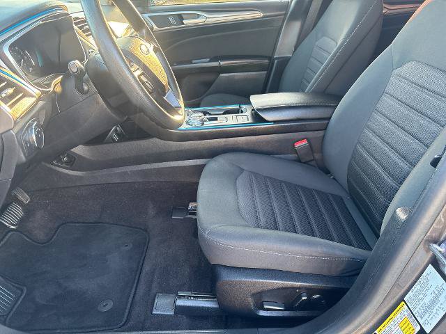 Certified 2020 Ford Fusion SE FWD image 12