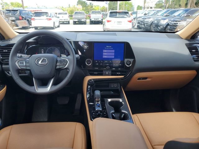 Used 2024 Lexus NX 250 FWD image 10