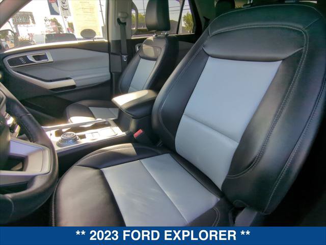 Certified 2023 Ford Explorer XLT w/ Equipment Group 202A RWD image 20