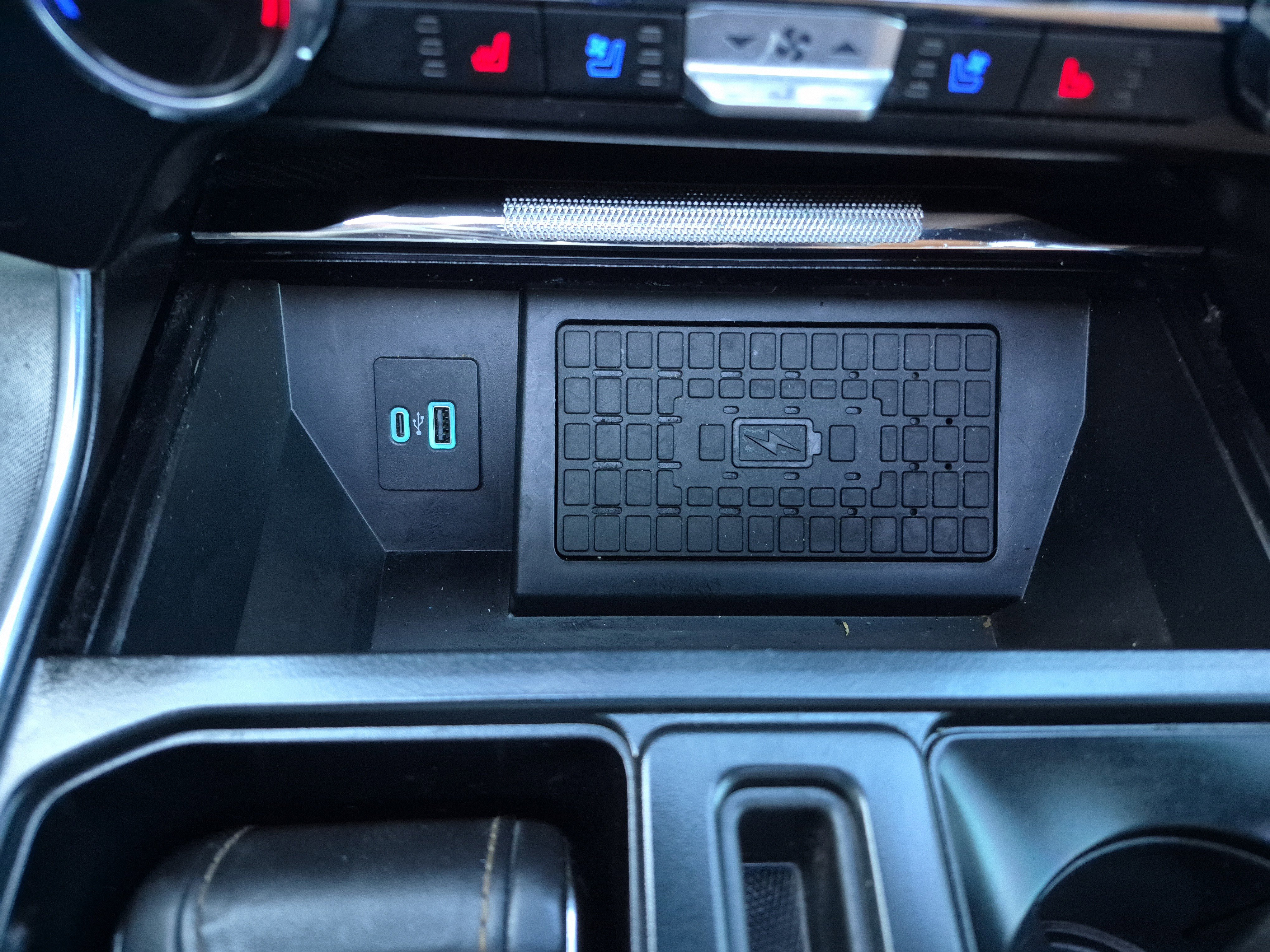 Certified 2023 Ford F150 Platinum w/ Equipment Group 701A High image 34