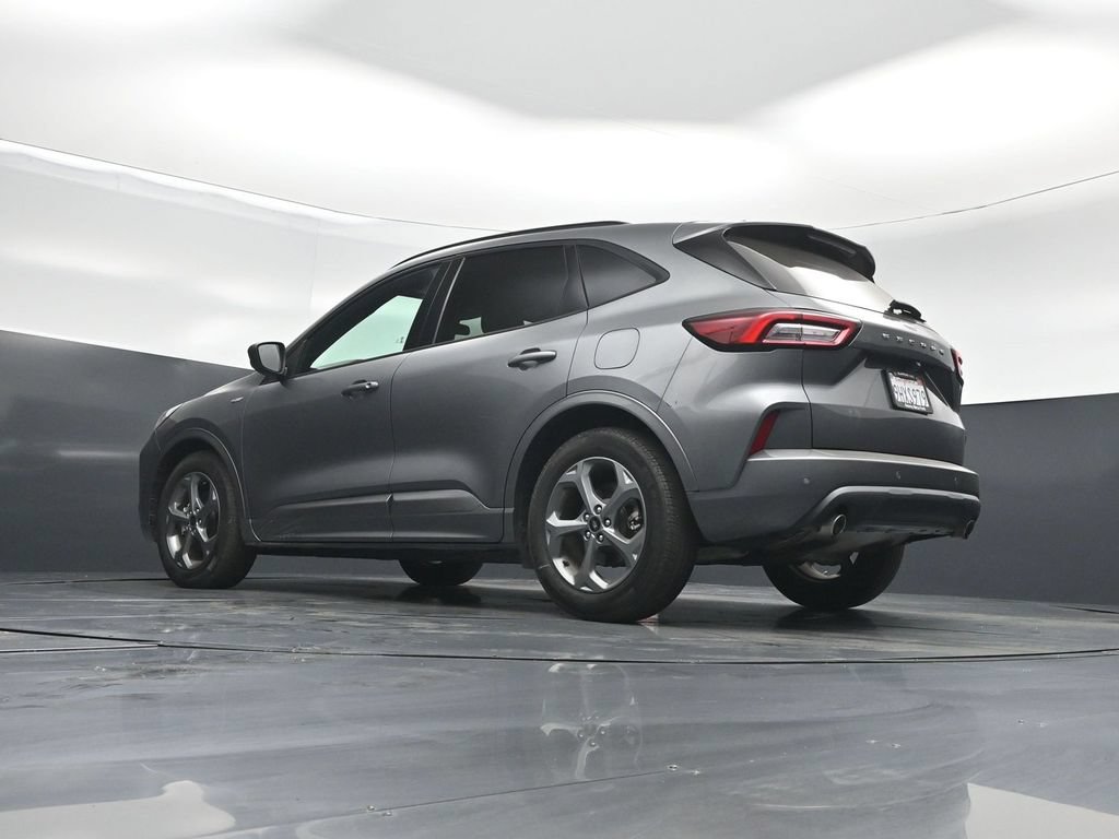 Certified 2023 Ford Escape ST-Line w/ Tech Pack #1 FWD image 49