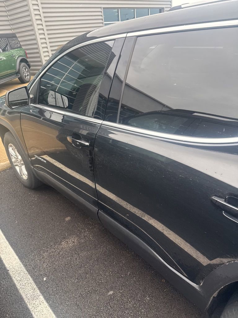 Used 2018 GMC Acadia SLE image 5