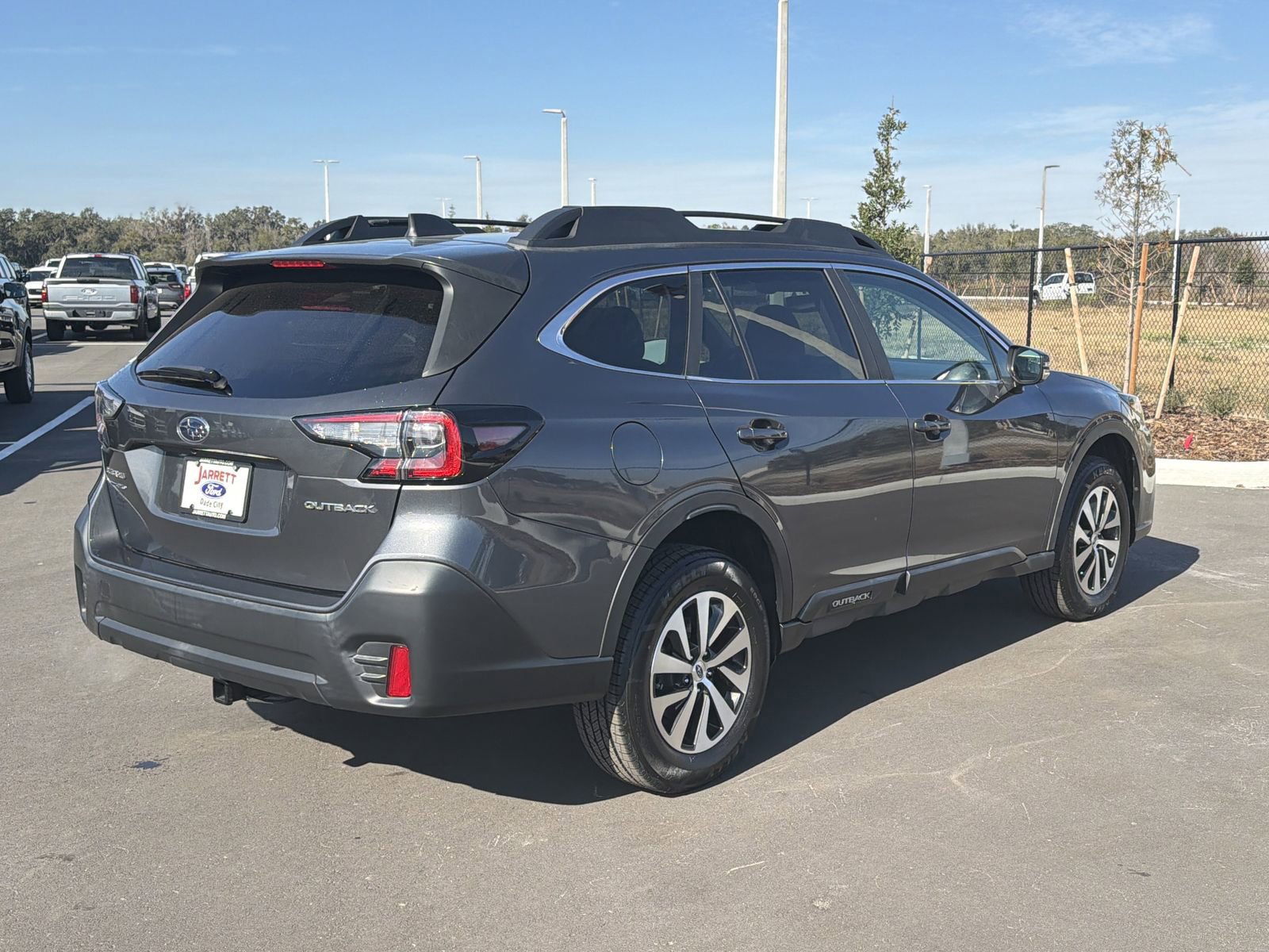 Used 2021 Subaru Outback Premium image 4