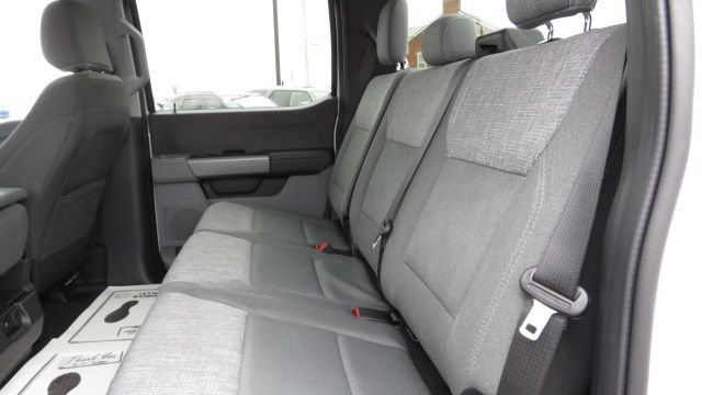 Certified 2025 Ford F250 XLT AWD/4WD image 6