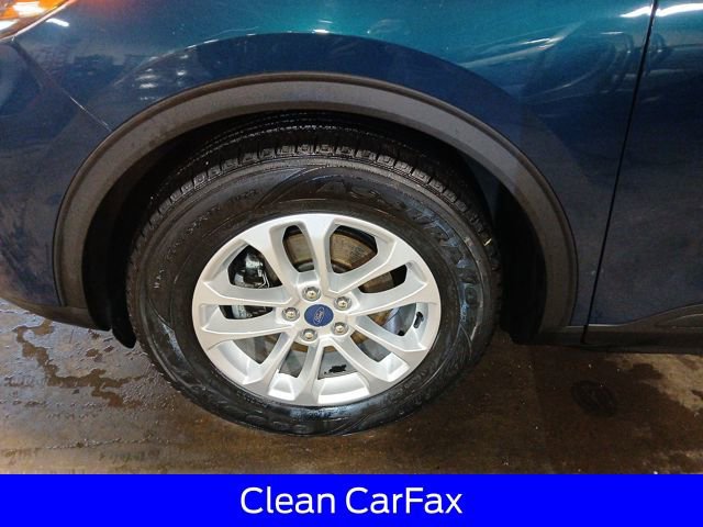 Certified 2020 Ford Escape SE image 4