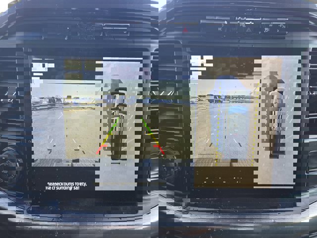 Certified 2022 Ford F150 Lariat w/ Equipment Group 502A High image 23