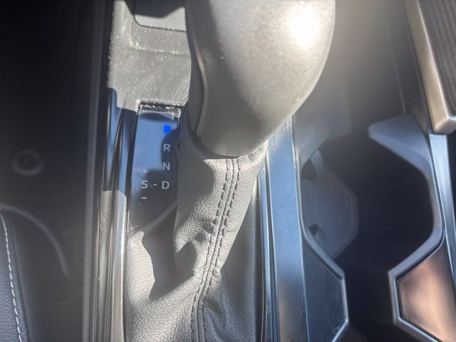 Used 2025 Toyota Camry SE w/ Convenience Package FWD image 23