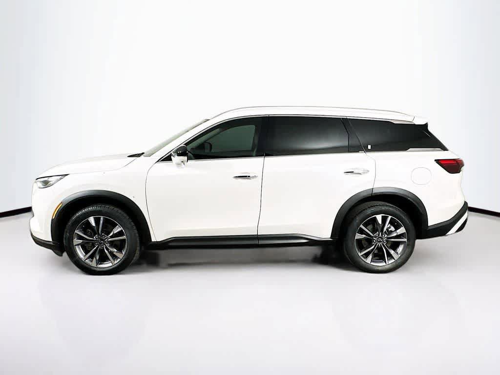 Used 2024 INFINITI QX60 Luxe AWD/4WD image 3