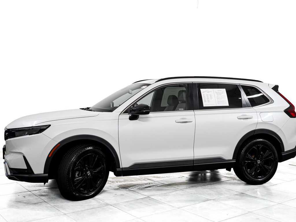 Used 2024 Honda CR-V Sport Touring image 4