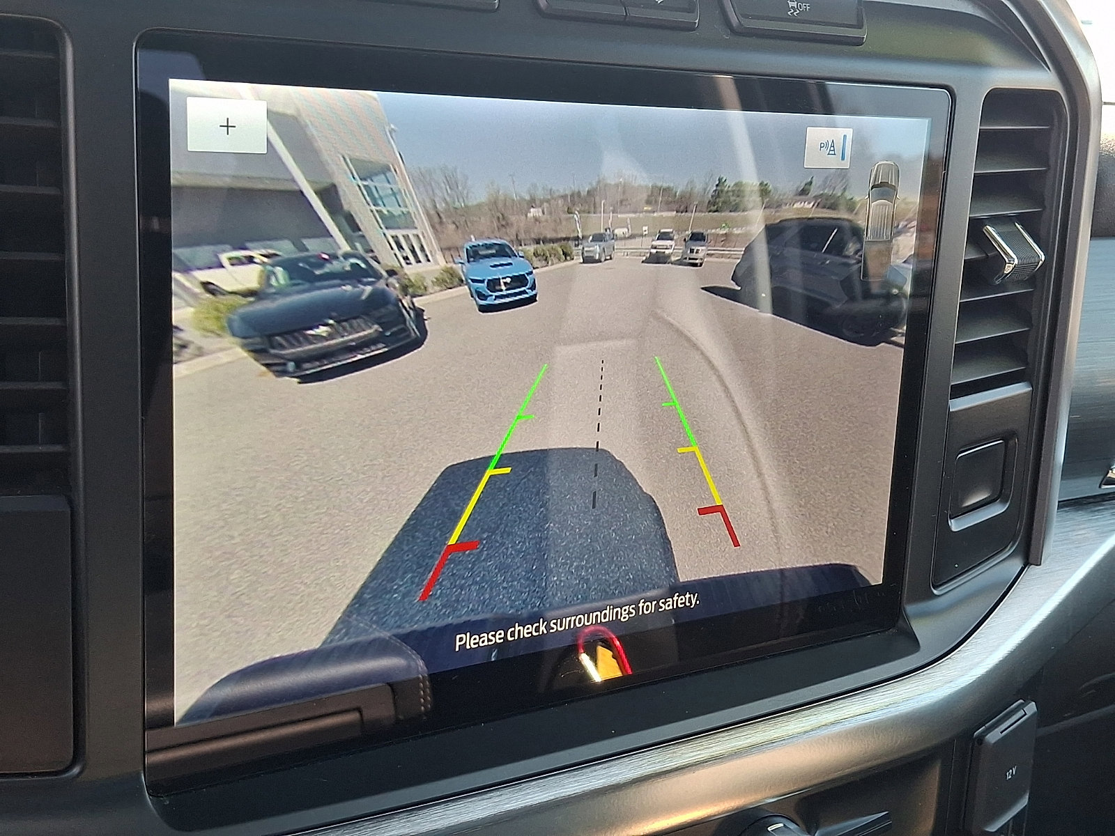 Certified 2022 Ford F150 Lariat image 18