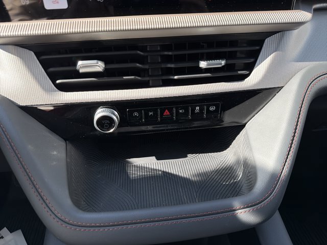 Certified 2026 Ford Explorer Active AWD/4WD image 16